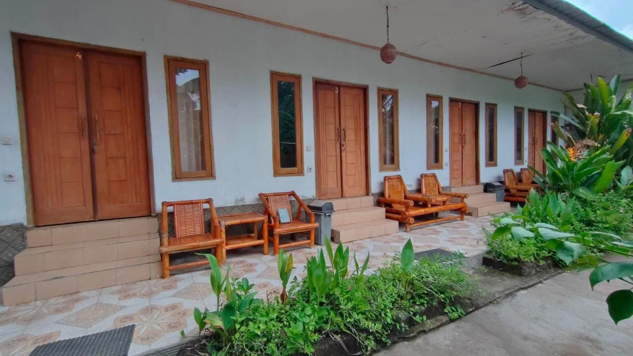 Dua Nina 2 Guesthouse Gili Trawangan Exterior foto