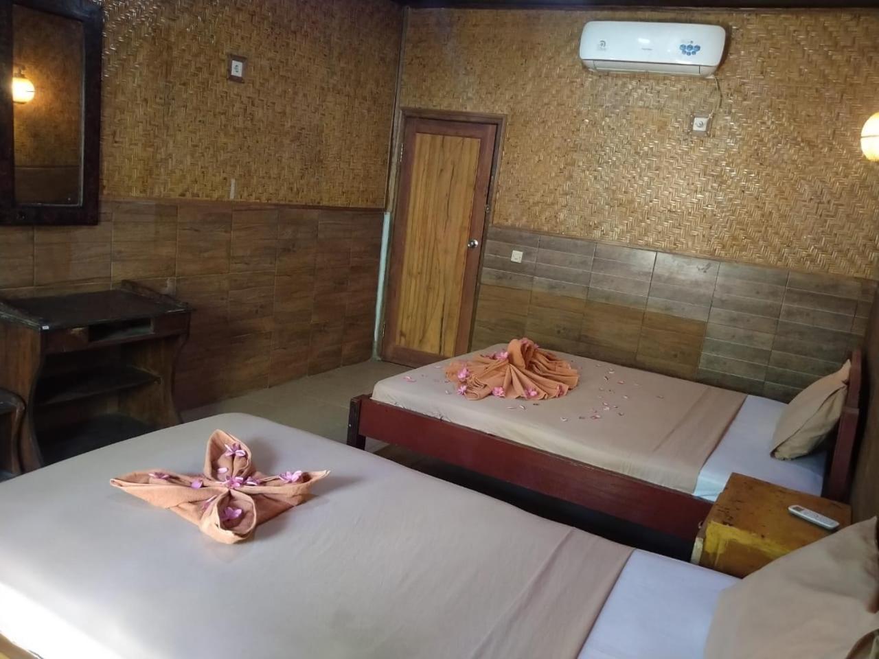 Dua Nina 2 Guesthouse Gili Trawangan Exterior foto